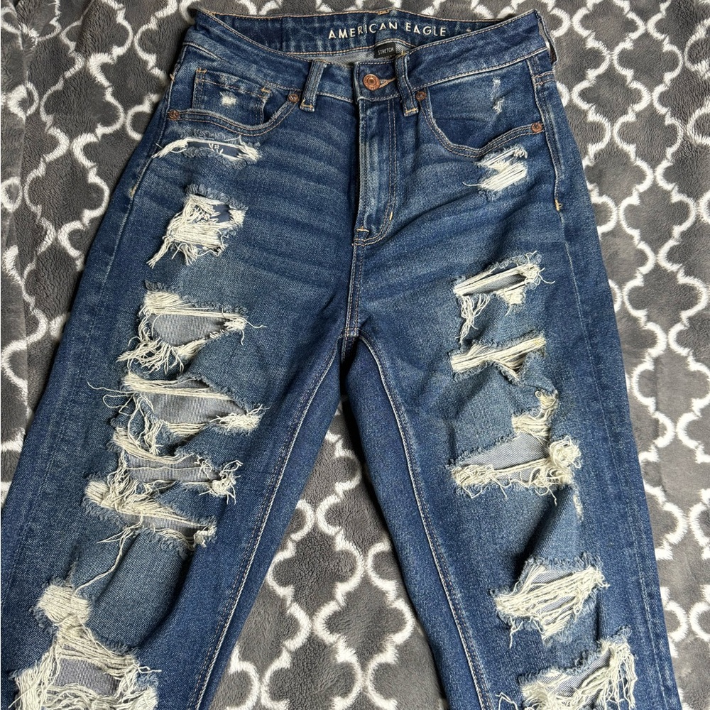 American Eagle High Waisted Straight Jean